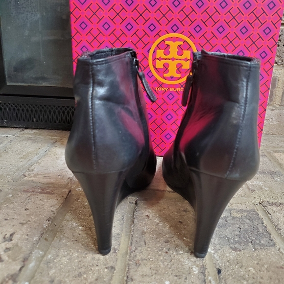 Tory Burch Lowell Bootie - Picture 3 of 5